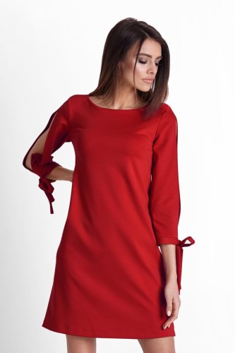 Trapezowa Sukienka z Rozciętymi Rękawami Czerwona 246