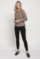 raglanowy-sweter-swe126-mocca-krotki-damski.jpg