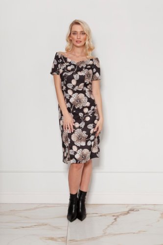 Dopasowana Sukienka w Kwiaty LSUK207