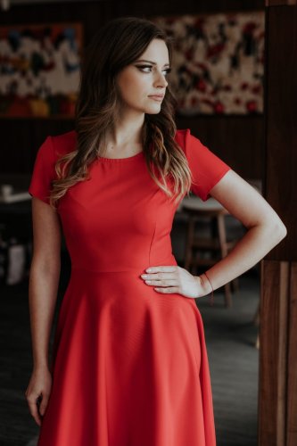 Rozkloszowana Sukienka Malinowa TE372