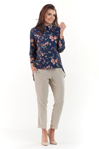 Koszula z Przedłużonym tyłem Granatowa w Kwiaty AW213