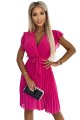 424-2 Szyfonowa plisowana sukienka z dekoltem i falbankami - RÓŻOWY kolor barbie-7 10180