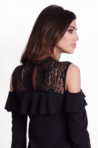 Luźna Sukienka z Koronkowym Dekoltem i Falbanką Czarna 249