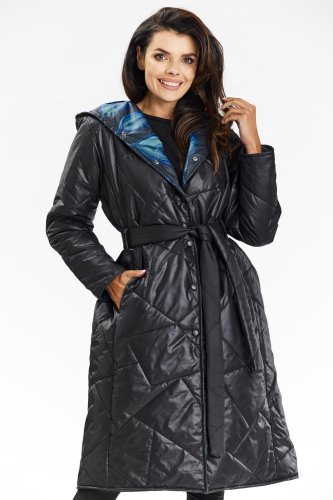 Pikowana dłuższa kurtka z kapturem Czarna