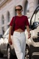 Bordowy t-shirt Elvie z marszczeniem i różą-5 11531  | 1493-S
