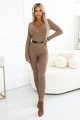 619-1 Wygodny i elegancki prążkowany kombinezon damski z dekoltem - mocha mousse-7 11663 