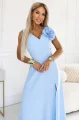 669-2 Sukienka maxi na wesele z kwiatem na ramieniu i rozcięciem - błękitna-2 11865 