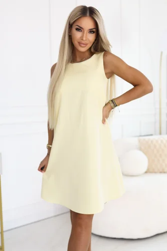 296-16 VICTORIA Trapezowa sukienka bez rękawów z paskiem - masełkowy żółty