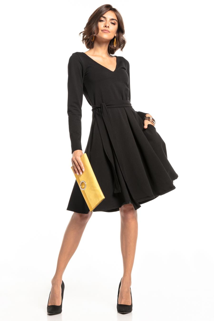Dress T323_4_1.jpg