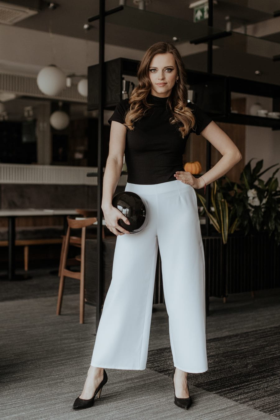 Pants - T375-spodnie-białe-szerokie-polska.jpg
