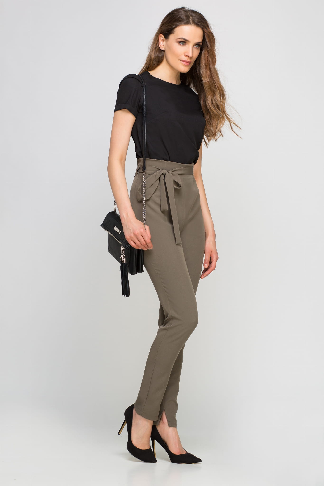 Elegancka bluzka z krótkim rękawem, BLU133 czarny-1 10378