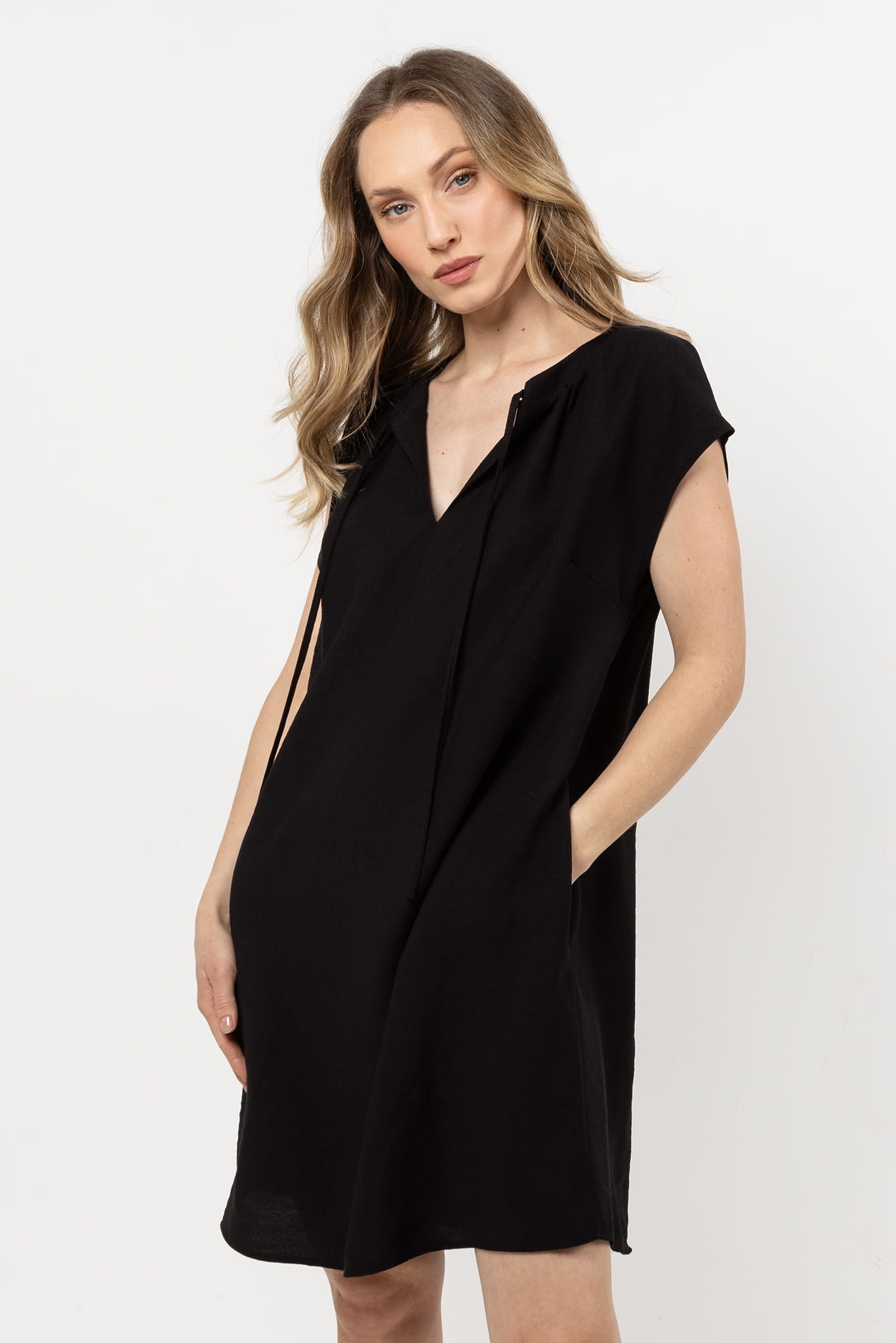 Sukienka A731 black-1 11300  | 16672-Black-L