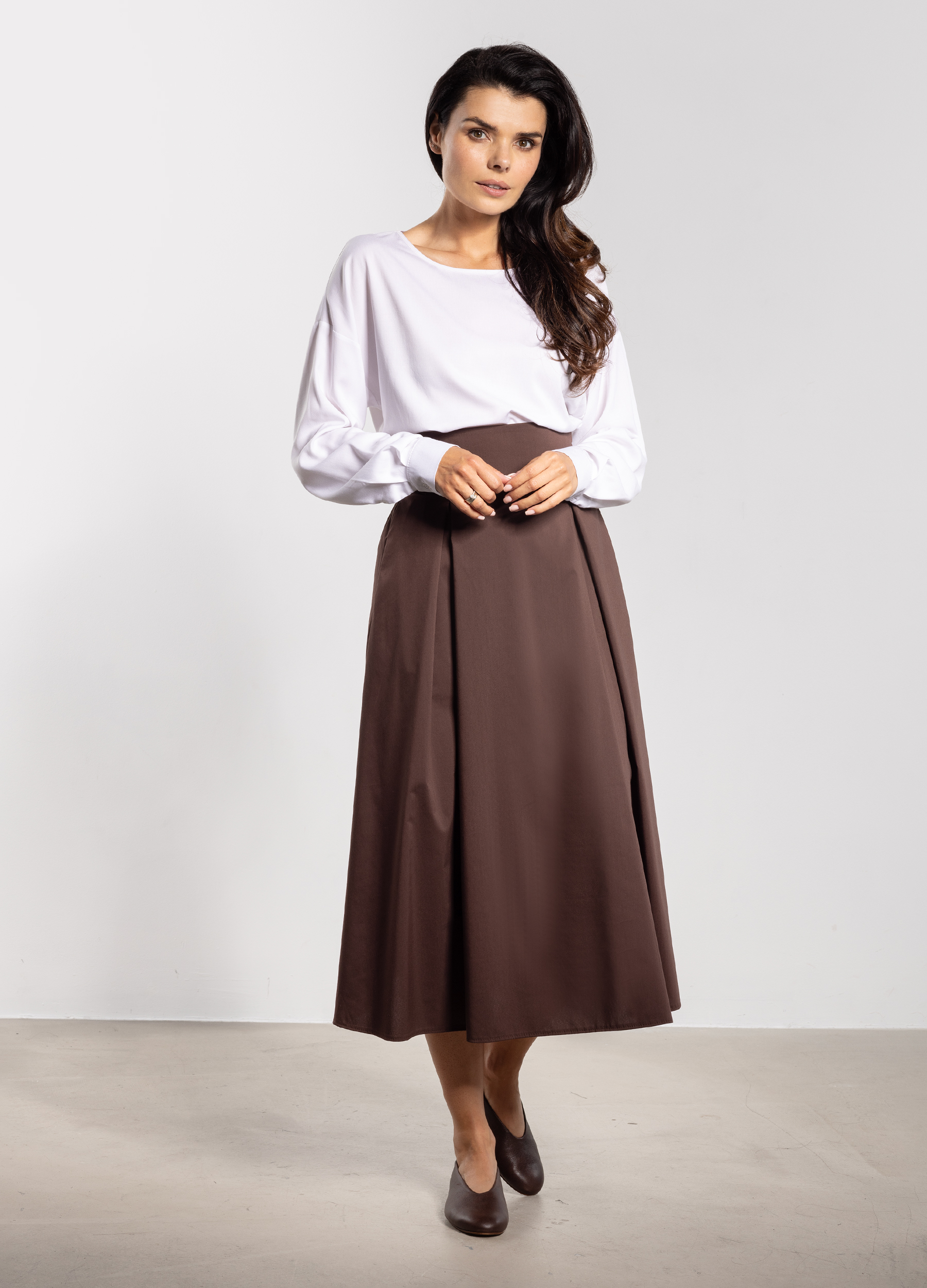 Spódnica A738 czekoladowy-1 11604  | 16796-Czekoladowy-L