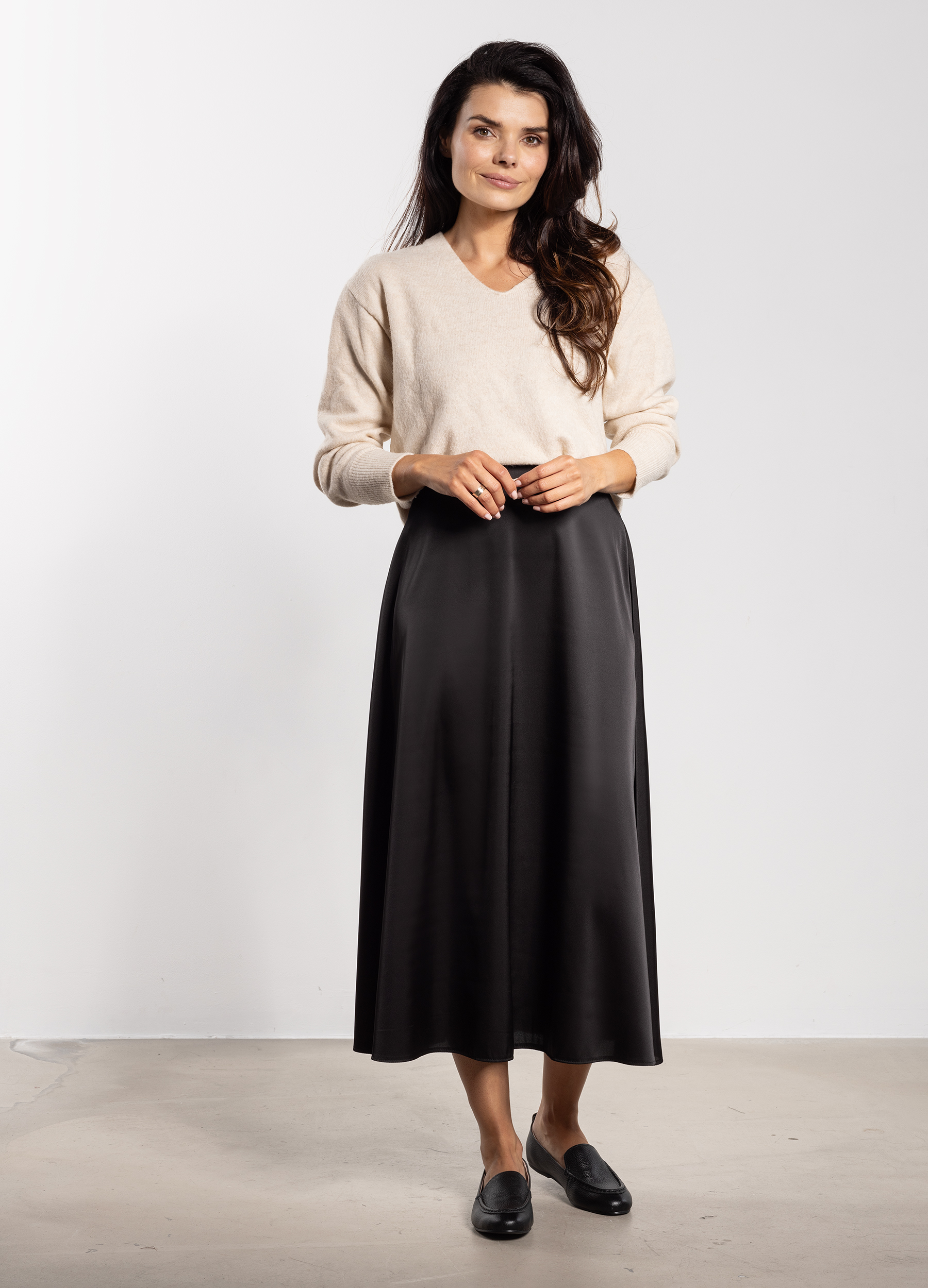 Spódnica A739 black-1 11607  | 16797-Black-L