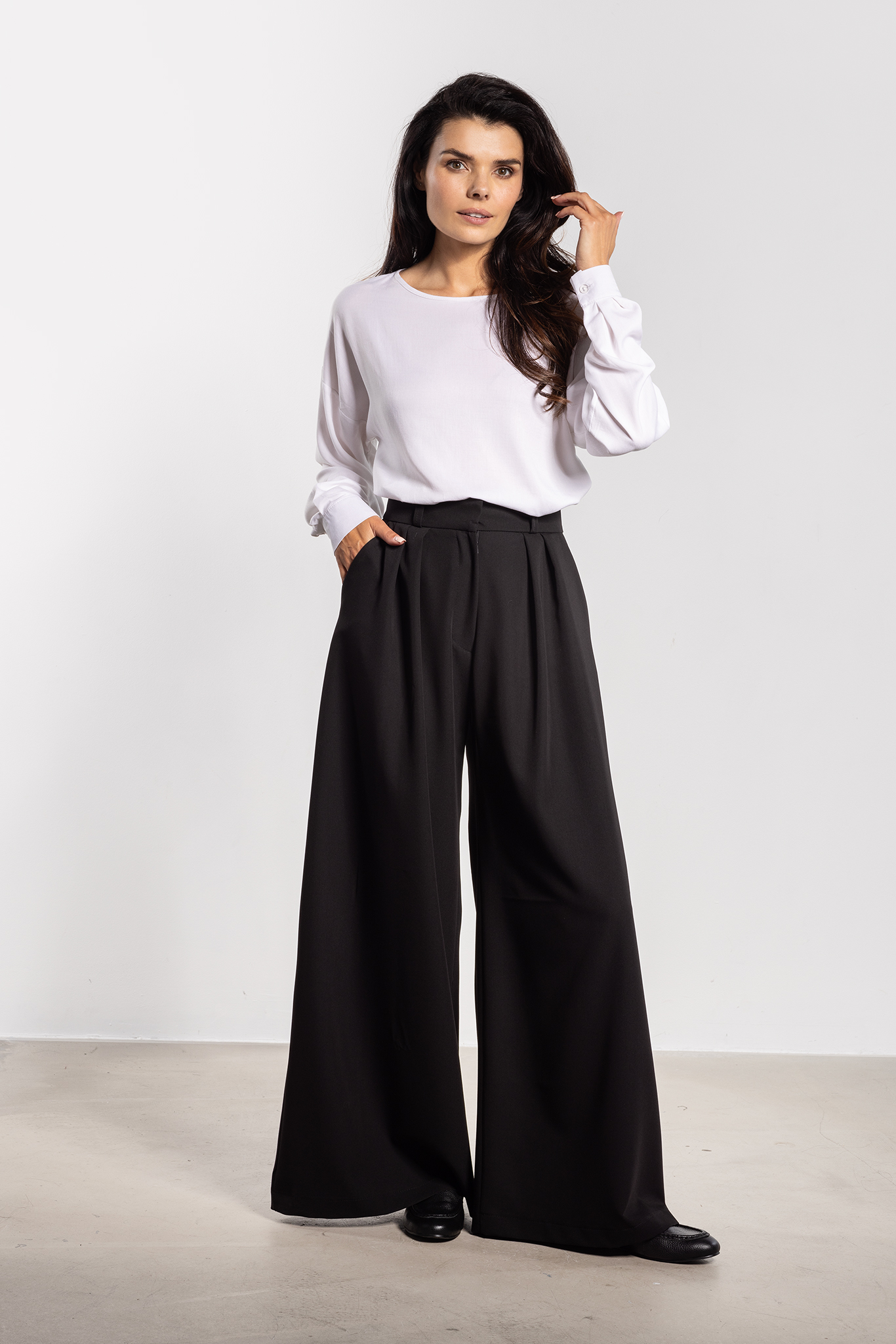 Spodnie A743 black-1 11620  | 16801-Black-L