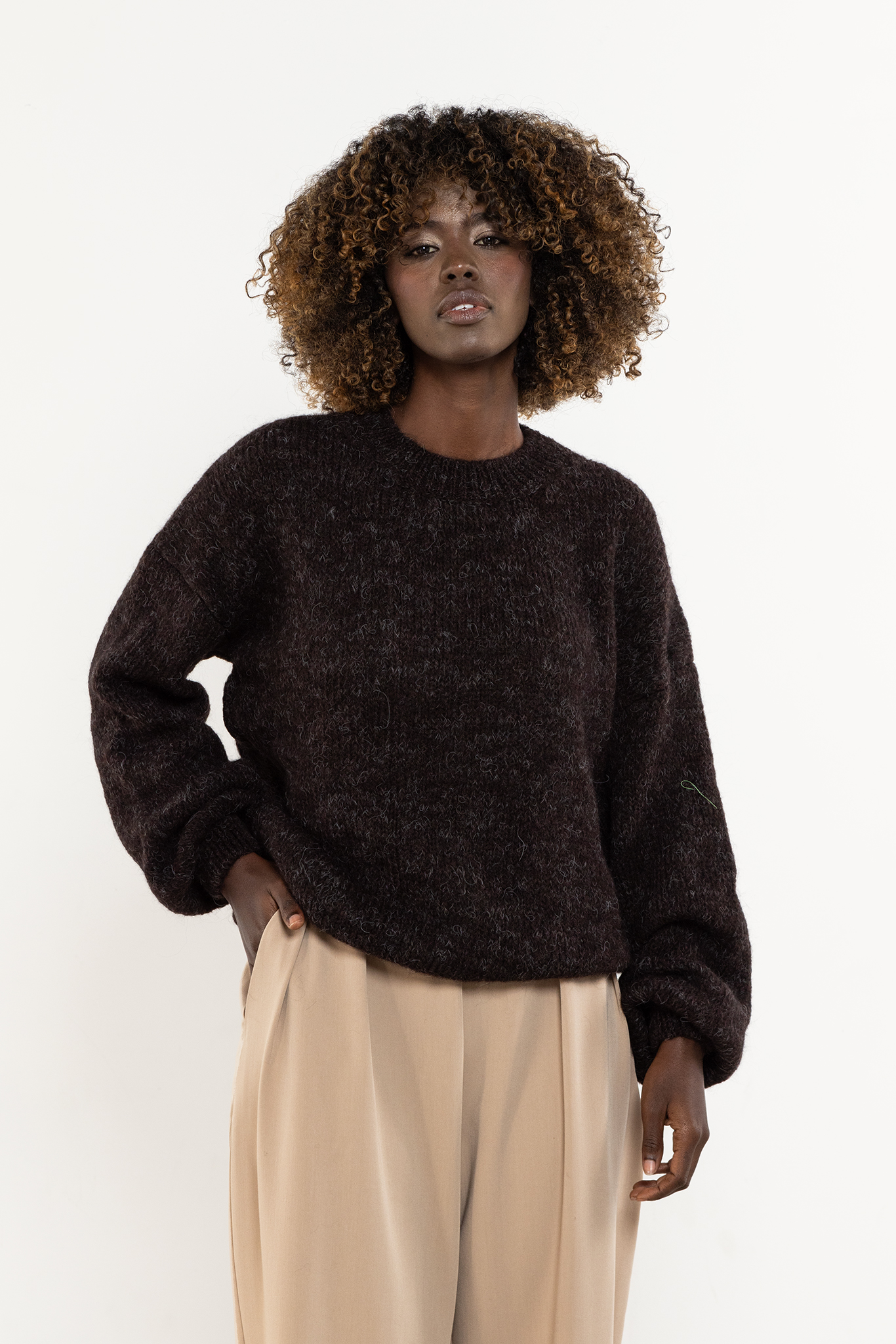 Sweter A757 czekoladowy-1 11722  | 17107-Czekoladowy-LXL